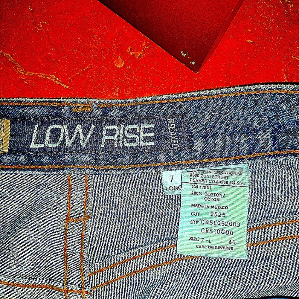 Not selling... Looking for these jeans